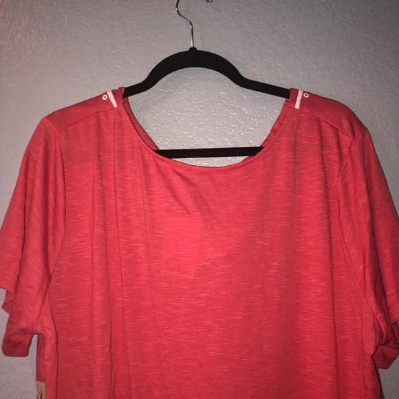 Lavish Ross Top - Picture 3 of 6